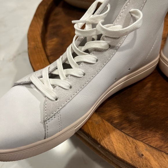 NWOT CLAE Los Angeles Mens Premium Leather High Top Sneaker / US 7 - Picture 2 of 14